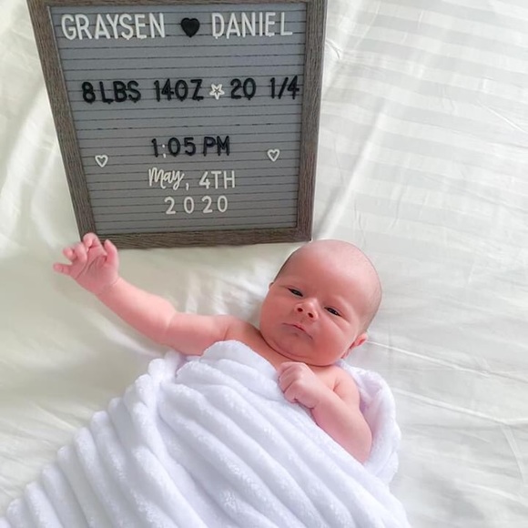 Meet your Posher, Kim - Picture 8 of 14